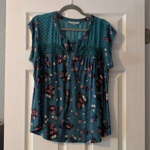 Daniel Rainn women's Floral Crochet Top L